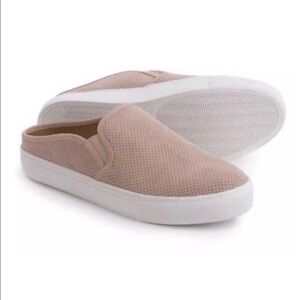 Steve Madden Geena blush pink slip on sneakers casual round toe comfort size 8.5